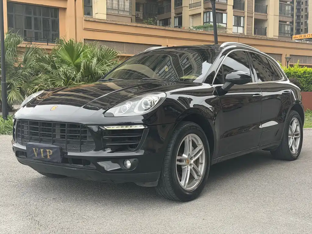 Porsche Macan 2014