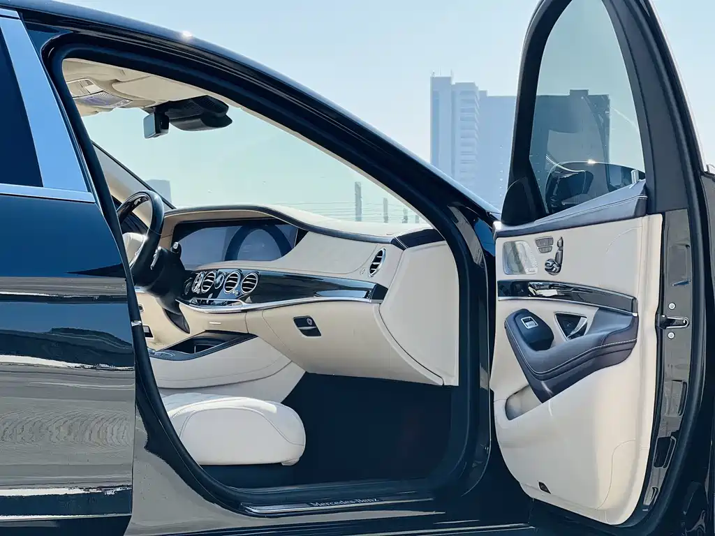 Mercedes-Benz Maybach S-Class S 2018 S 560 4MATIC