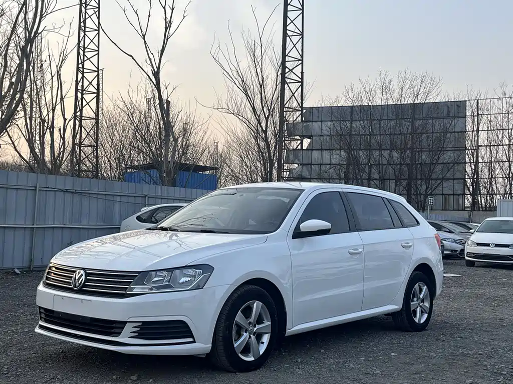 Volkswagen Gran Lavida 2016