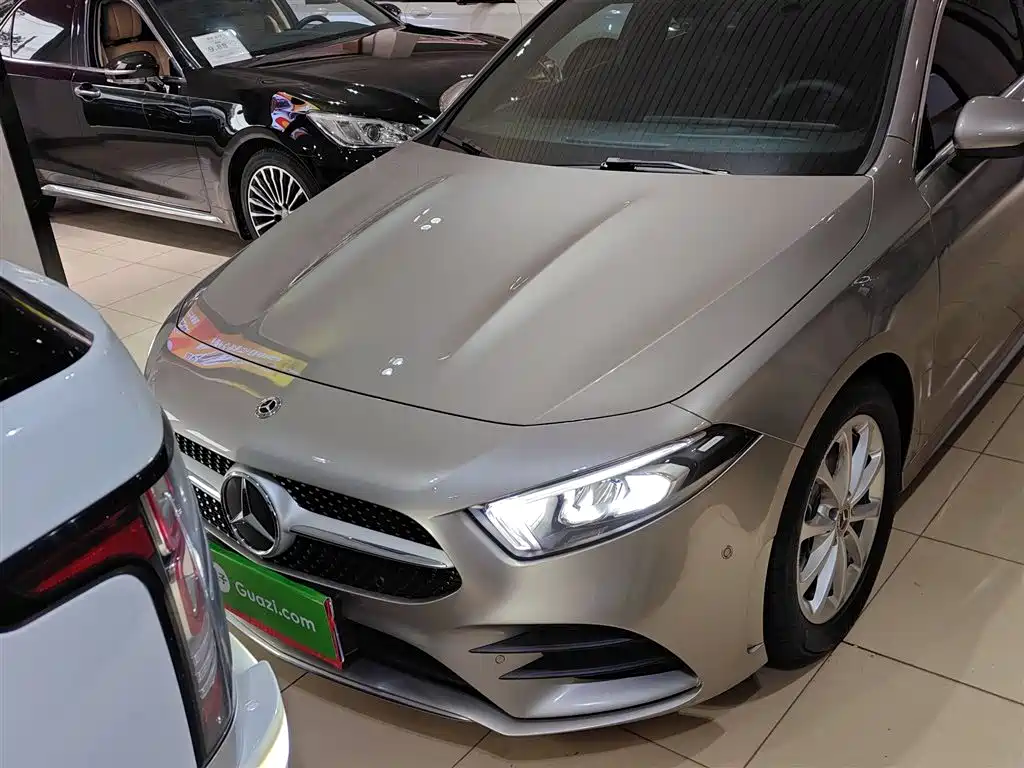 MERCEDES-BENZ A CLASS