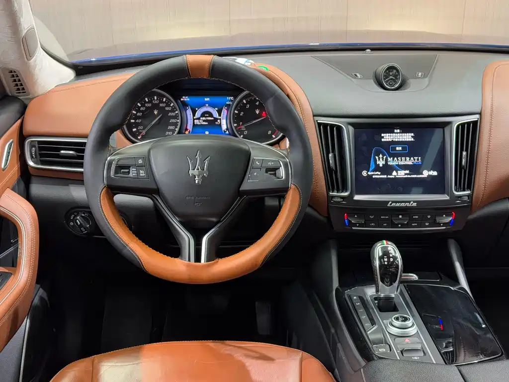 MASERATI LEVANTE