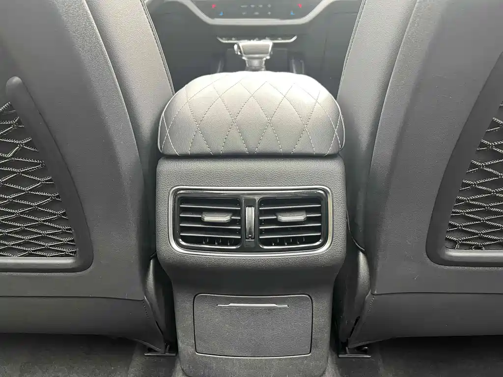 Hongqi Hongqi HS5 — миниатюра 15