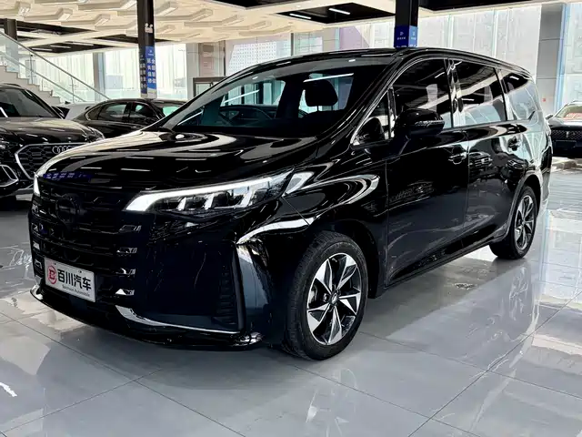 GAC Trumpchi M6