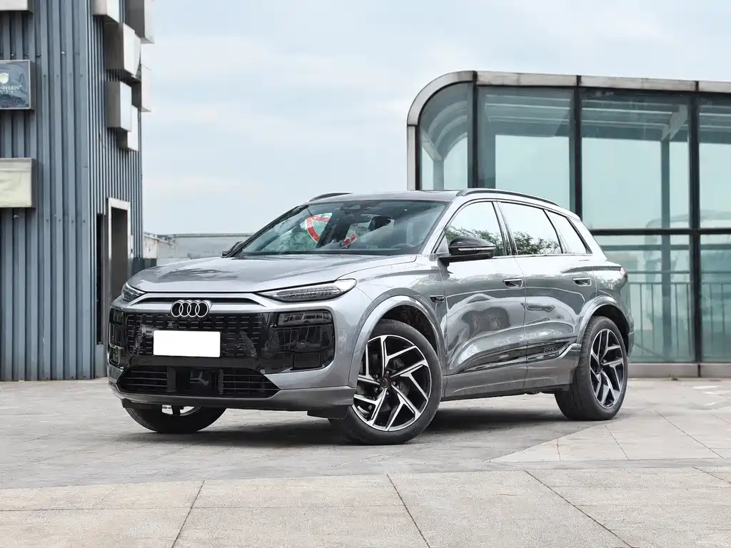 Audi Q6L E-tron
