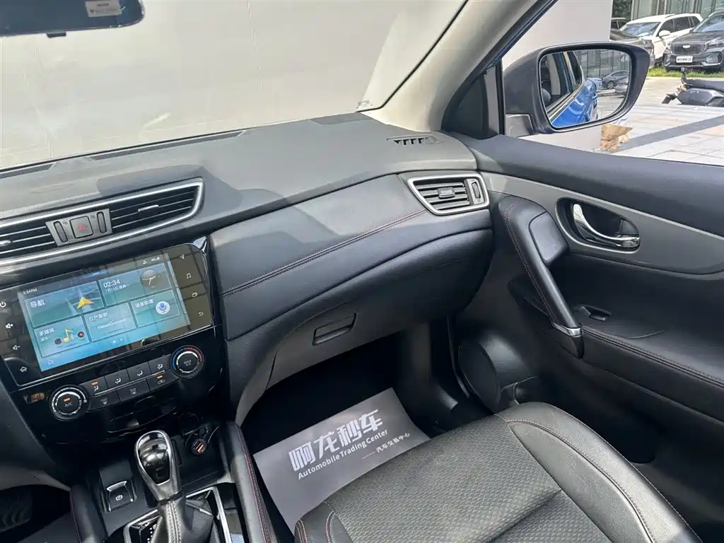 Nissan Qashqai 2019 2.0L CVT Luxury