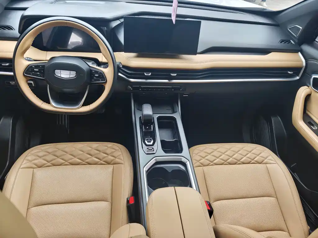 Geely Haoyue L — миниатюра 6