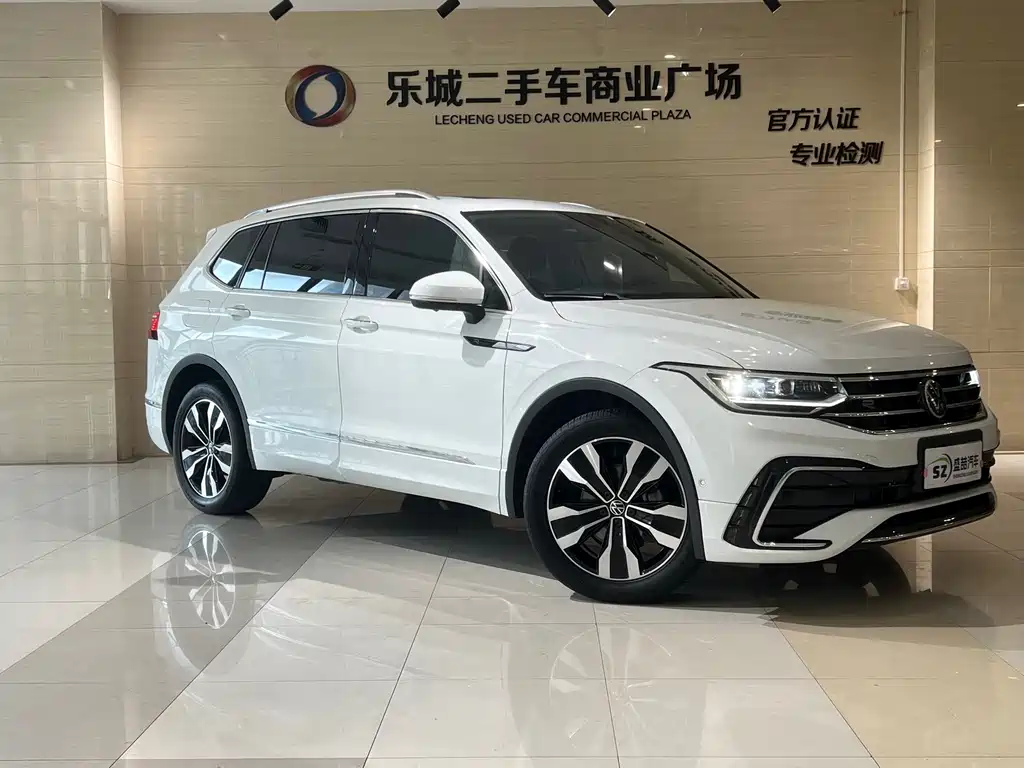Volkswagen Tiguan L — миниатюра 3