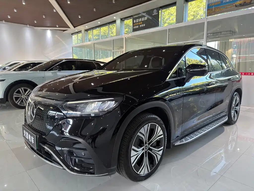 Mercedes-Benz EQE SUV
