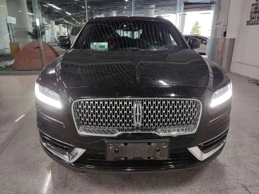 Lincoln Nautilus (Import) — миниатюра 3