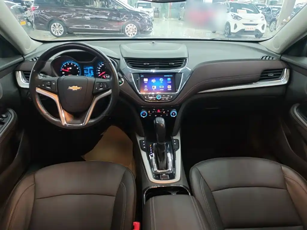 Chevrolet Malibu — миниатюра 10