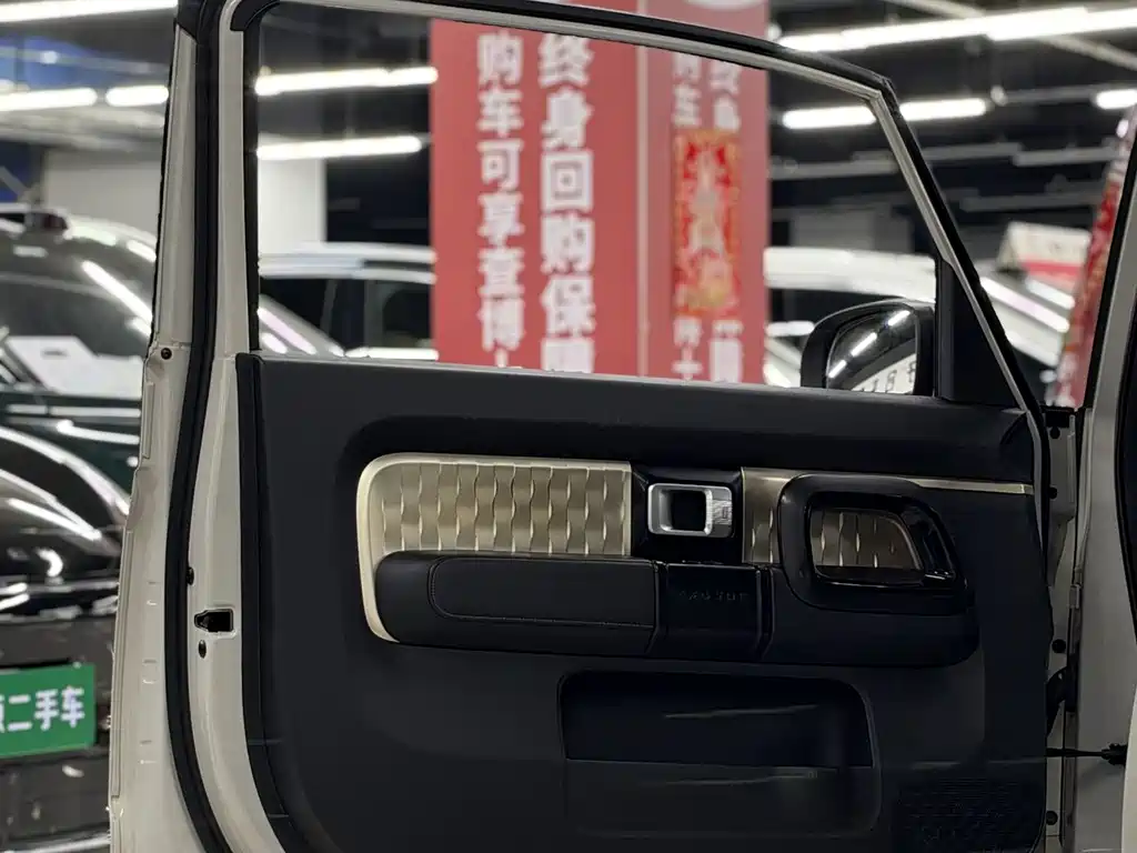 Baojun KiWi EV — миниатюра 21
