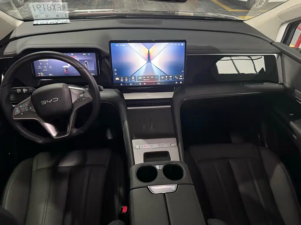BYD M9 — миниатюра 4