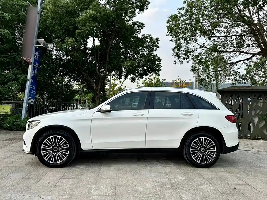 Mercedes-Benz GLC — миниатюра 24