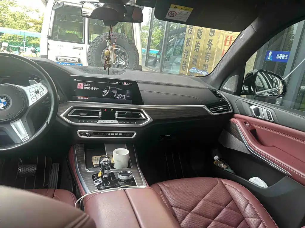 BMW X5 2022 xDrive 40Li M Sport