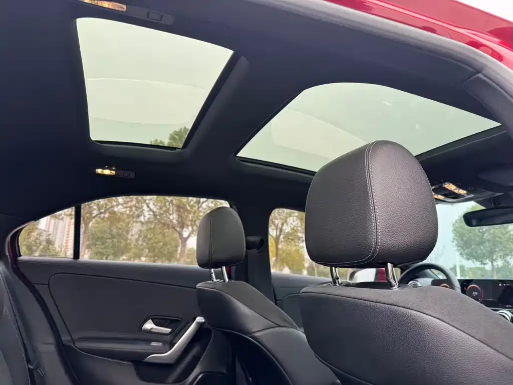 MERCEDES-BENZ A CLASS