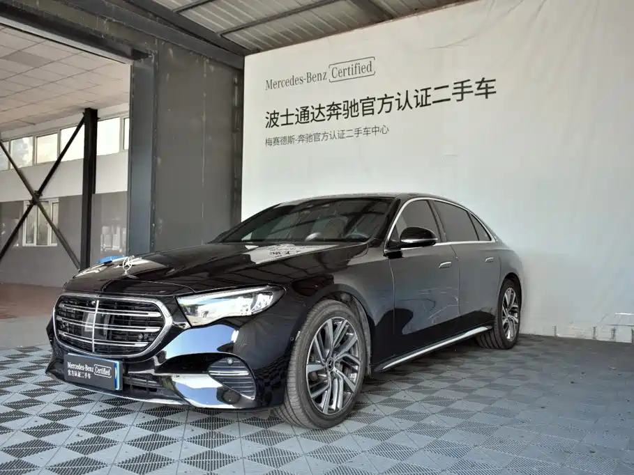 Mercedes-Benz E-Class — миниатюра 20