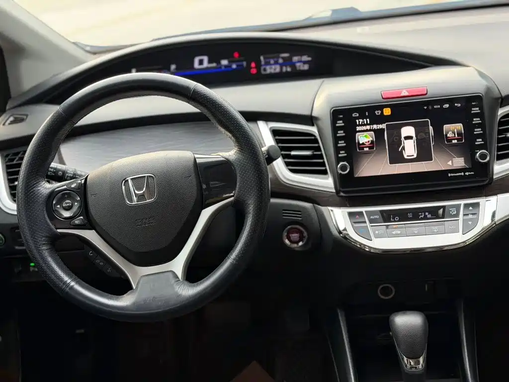 Honda Jade — миниатюра 9