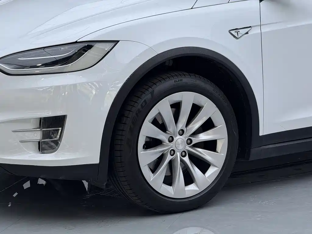 Tesla Model X 2016 Model X 90D