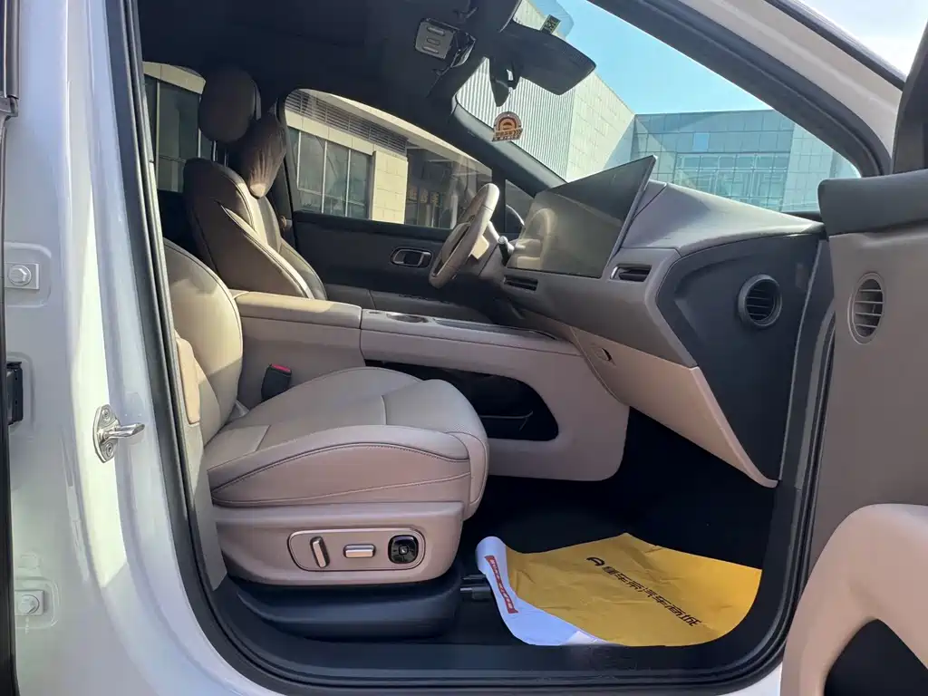 Li Auto Li i6 — миниатюра 12