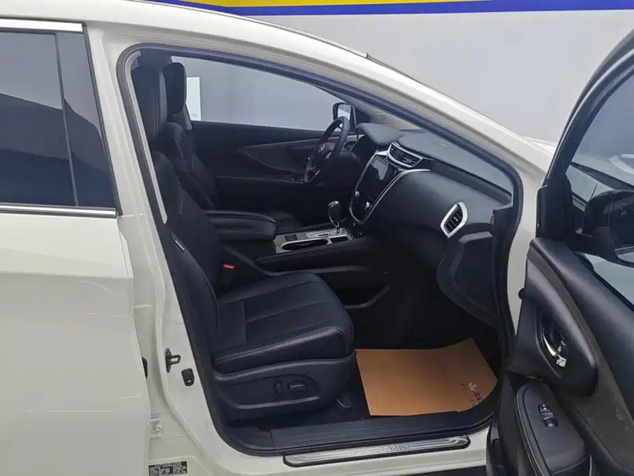 Nissan Murano — миниатюра 8