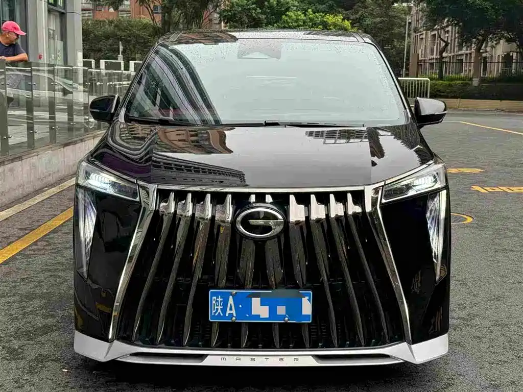 GAC M8