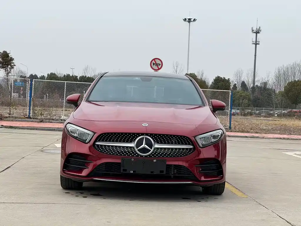 MERCEDES-BENZ A CLASS