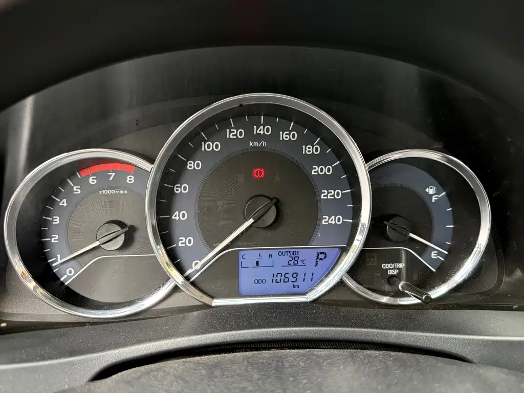 Toyota Corolla — миниатюра 12