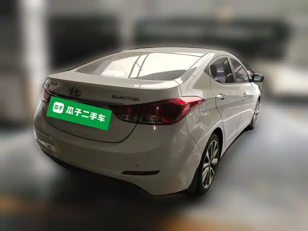 Hyundai Elantra Langdong — миниатюра 4