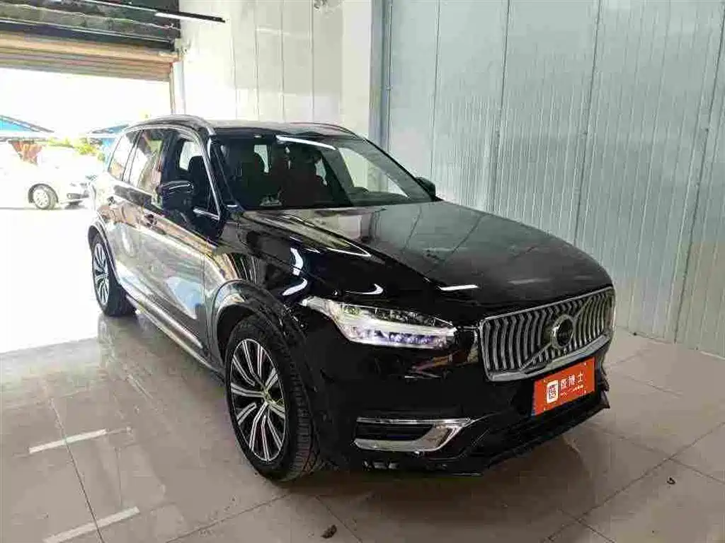 Volvo XC90 — миниатюра 2