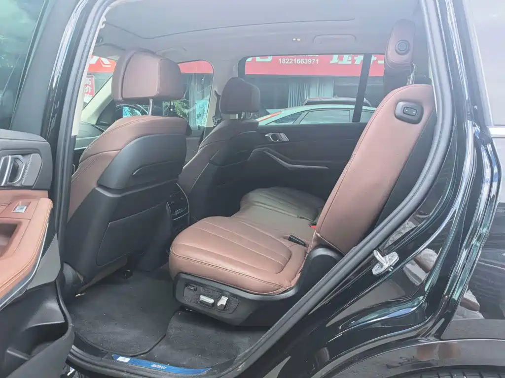 BMW X7 — миниатюра 5