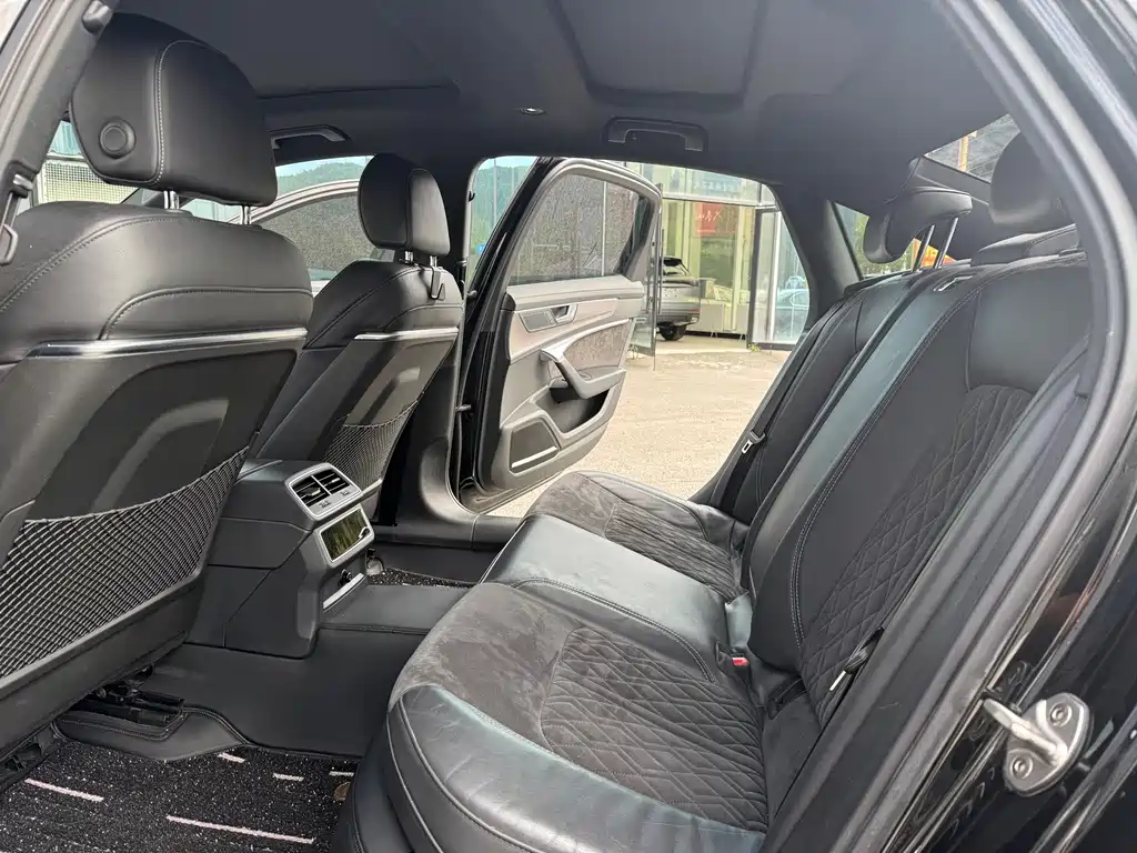 Audi A6L — миниатюра 8