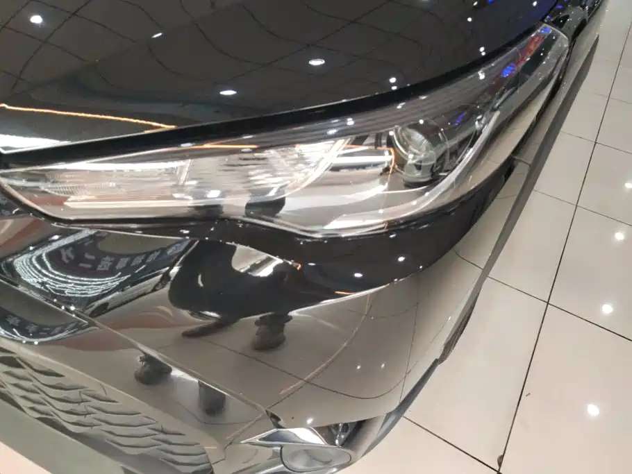 Toyota Frontlander — миниатюра 5