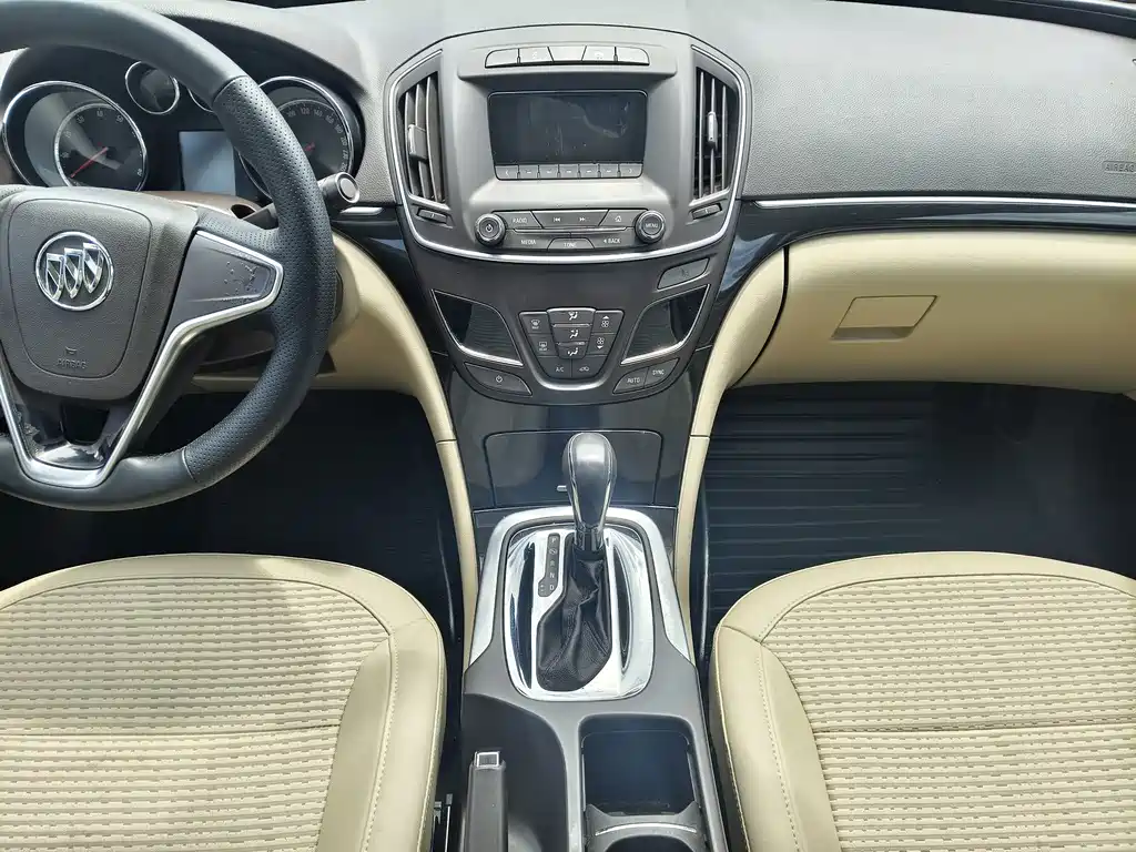 Buick Regal — миниатюра 14