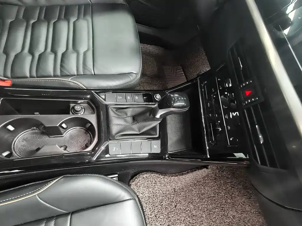Volkswagen Passat — миниатюра 11