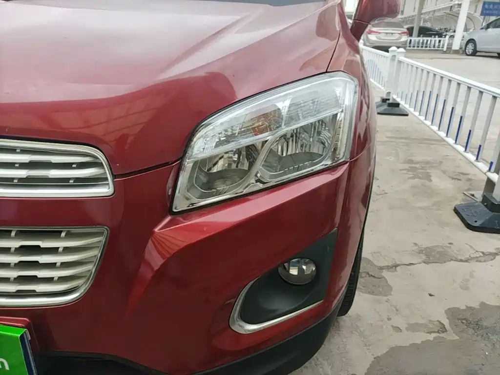 Chevrolet Trax — миниатюра 24