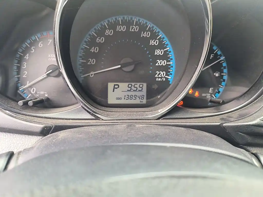 Toyota Yaris L — миниатюра 13