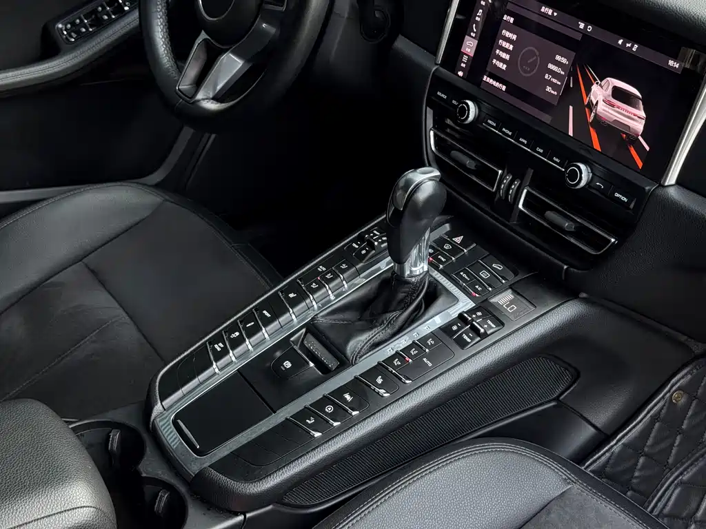 Porsche Macan 2018 Macan 2.0T