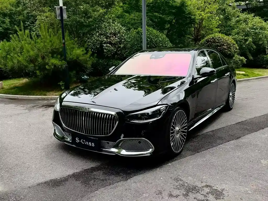 Mercedes-Benz S-Class 2013