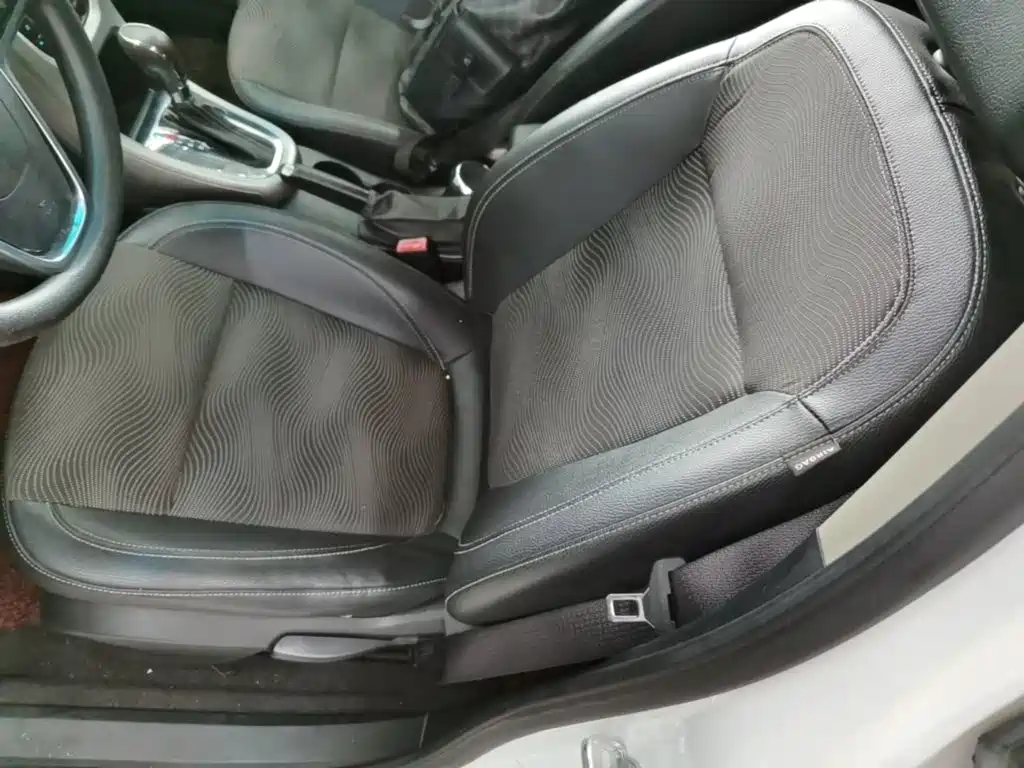 Buick Excelle — миниатюра 20