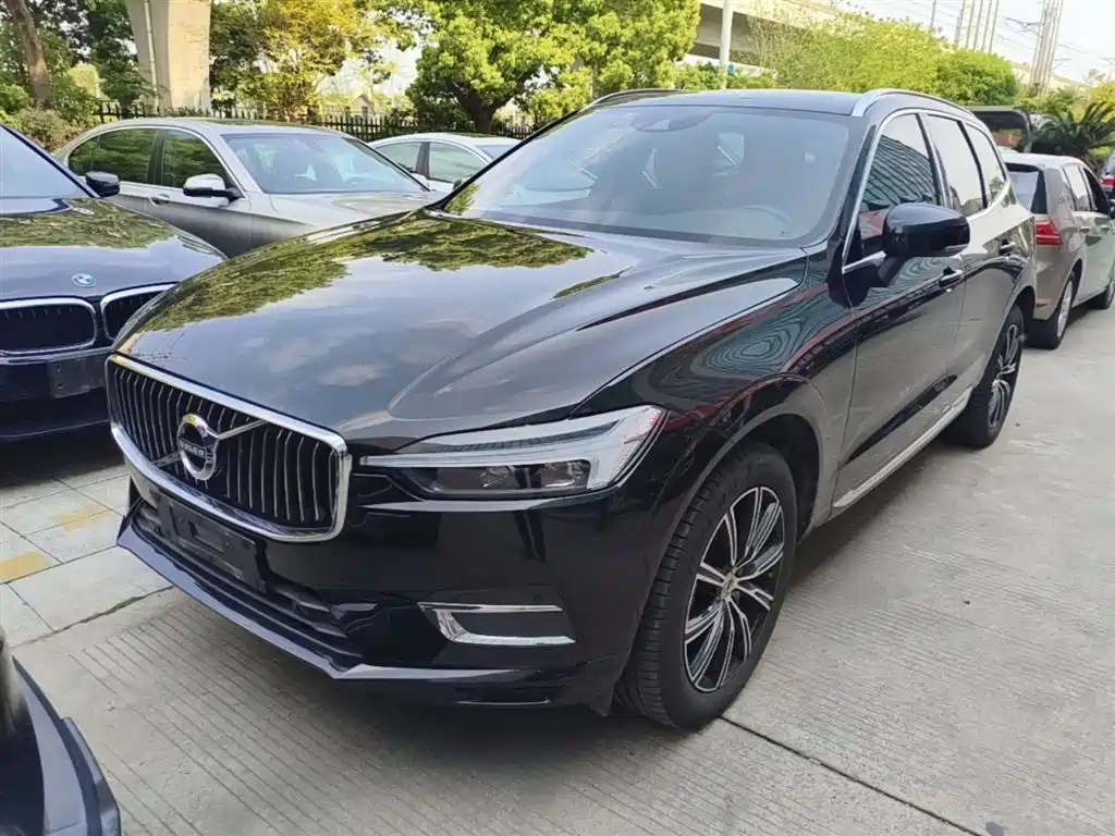 Volvo XC60 2021