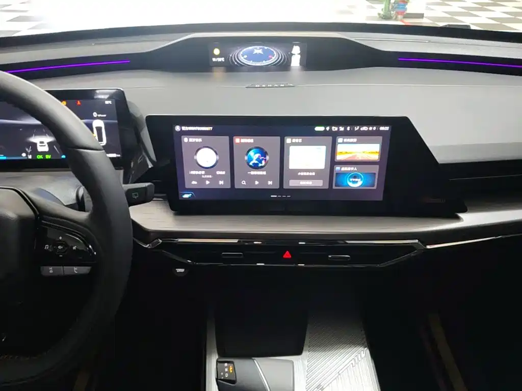 Oshan Oushang Z6 New Energy — миниатюра 13