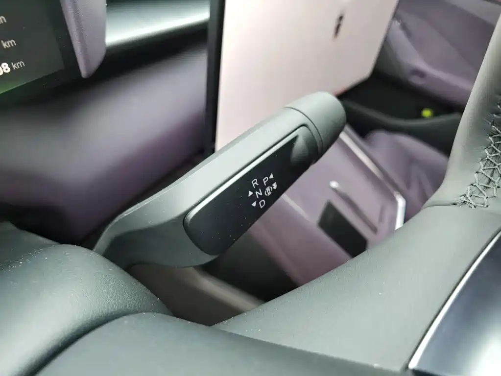 XPeng P7 — миниатюра 6