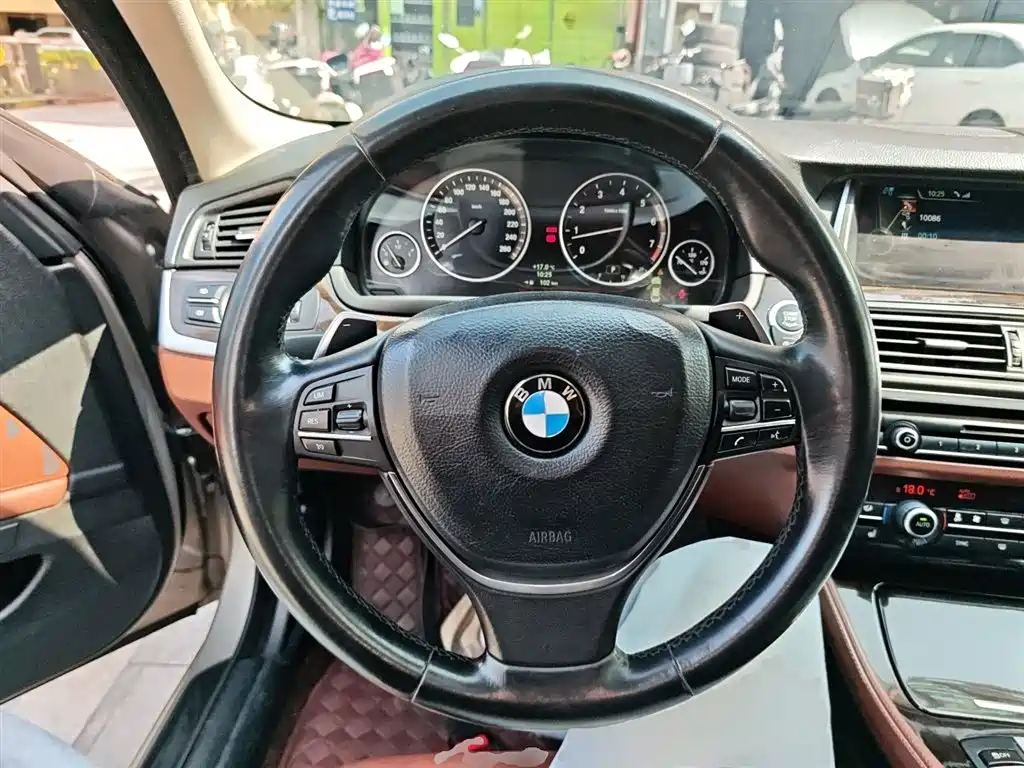 BMW 5 Series 5 2014 535Li Lead