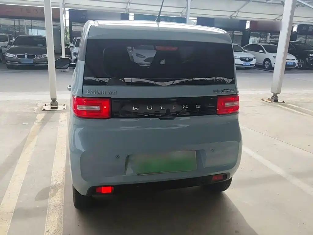 Wuling MINIEV — миниатюра 6
