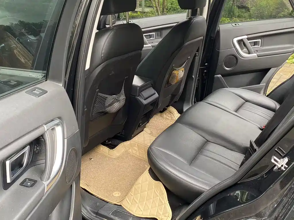 Land Rover Discovery Sport — миниатюра 6