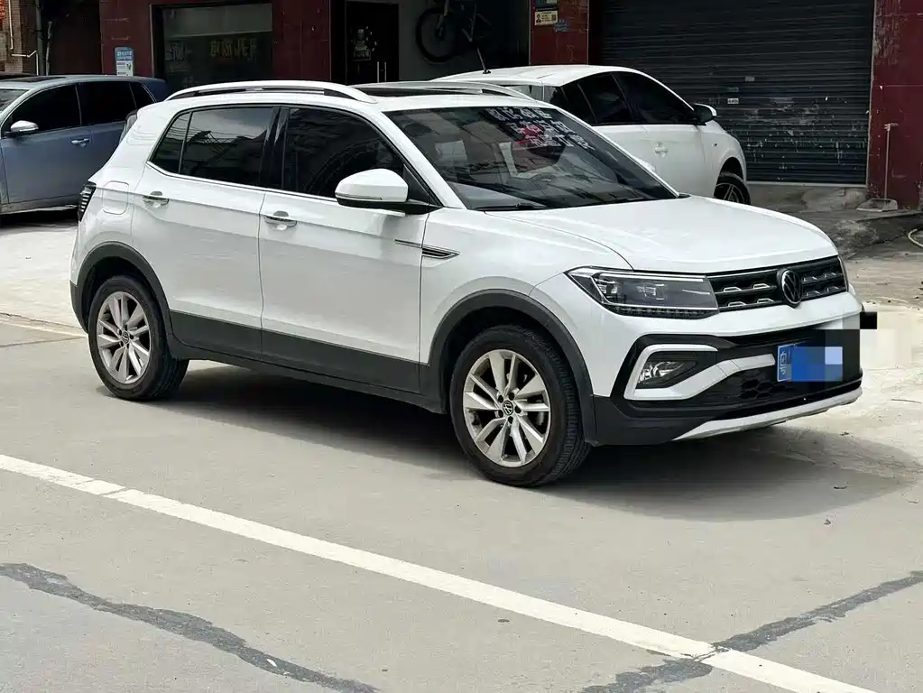 Volkswagen T-Cross — миниатюра 2