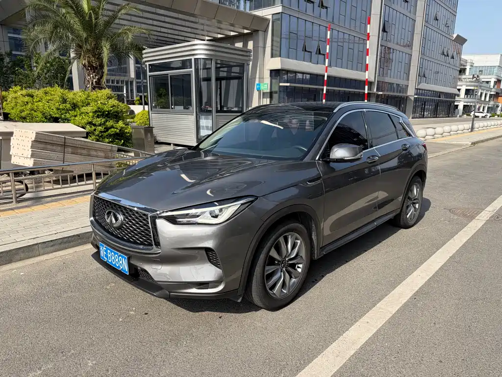Infiniti QX50 2020