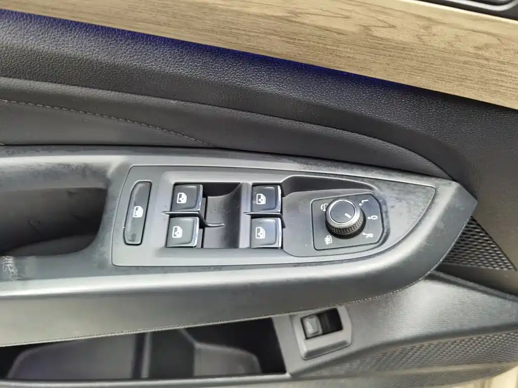 Volkswagen Passat — миниатюра 9