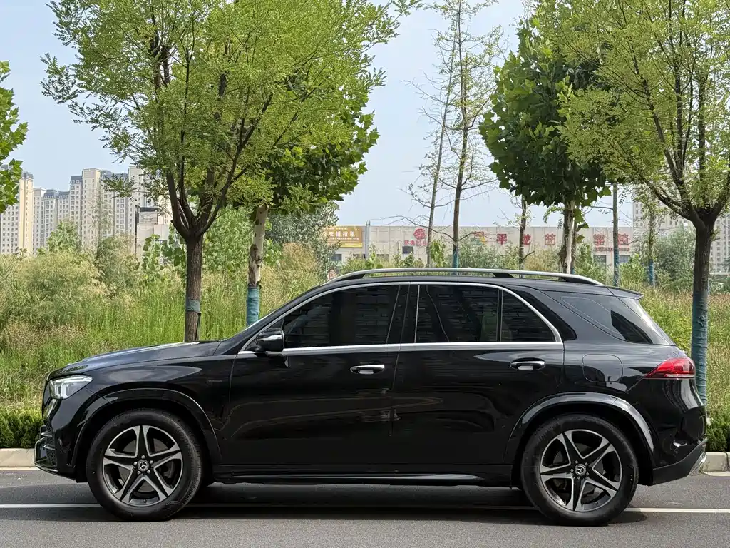 Mercedes-Benz GLE New Energy — миниатюра 29