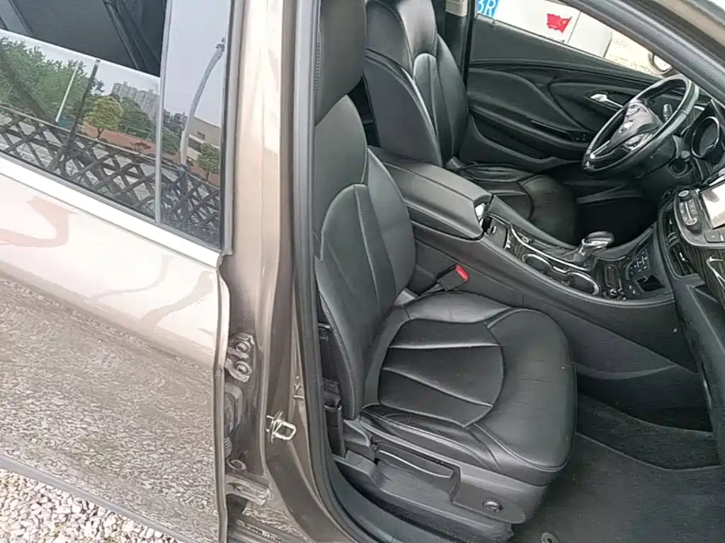 Buick Envision Plus — миниатюра 20